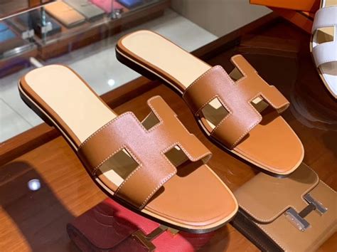 sandal hermes wanita|Hermes ladies sandals.